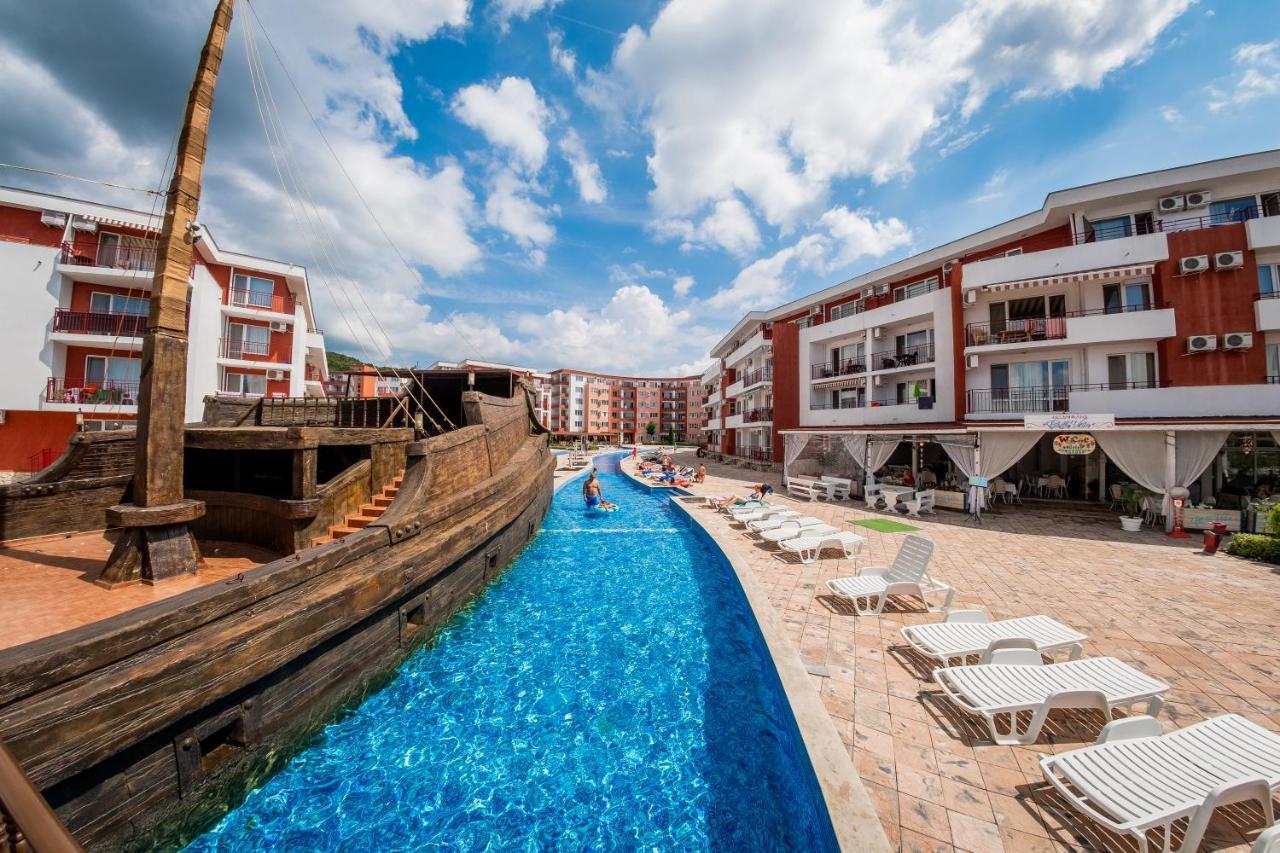 Privillege Fort Noks Beach Apartments เอเลนีเต ภายนอก รูปภาพ